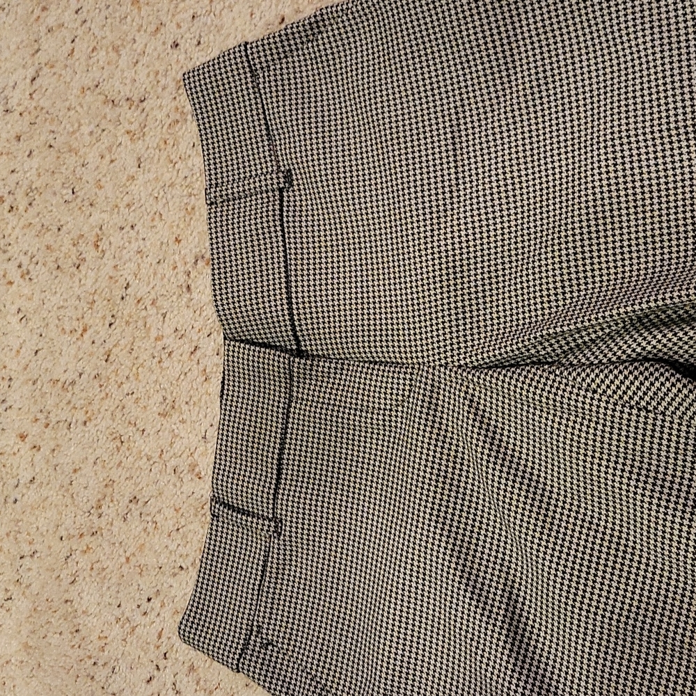 Beautiful houndstooth pants - Picture 3 of 5